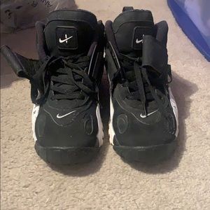 Nike Air Men’s Basketball Shoes